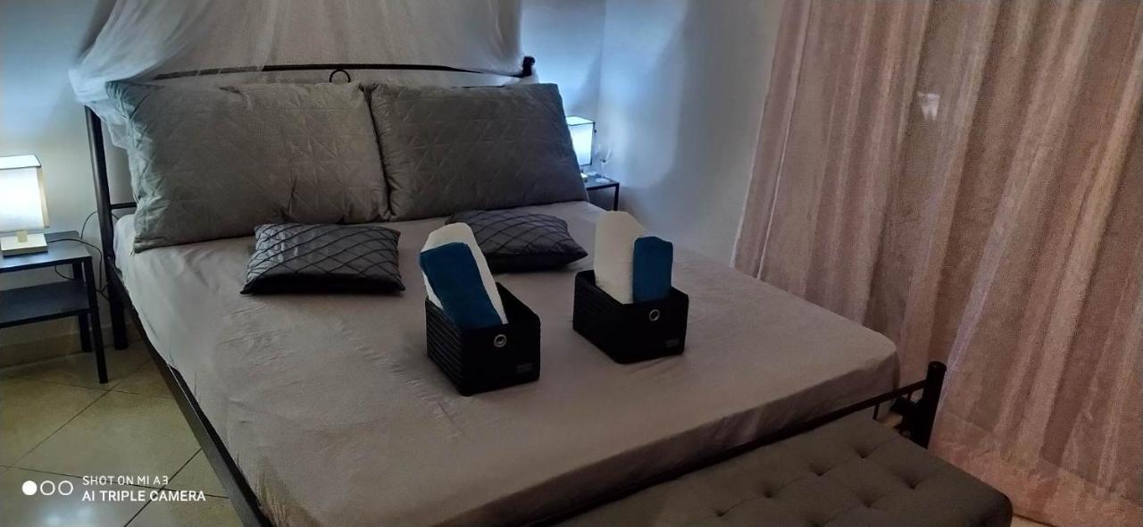 אתונה The Genius Apartment 3 Rooms, Α Floor 3 Υπνοδωμάτια, A Όροφος מראה חיצוני תמונה