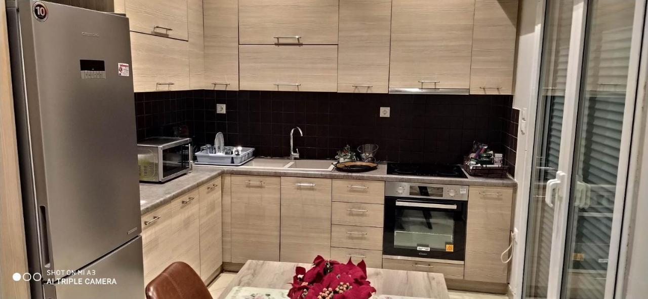 אתונה The Genius Apartment 3 Rooms, Α Floor 3 Υπνοδωμάτια, A Όροφος מראה חיצוני תמונה