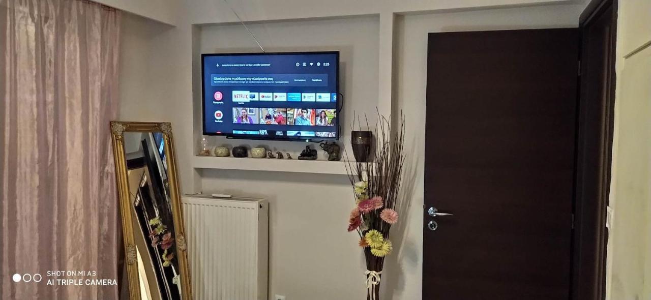 אתונה The Genius Apartment 3 Rooms, Α Floor 3 Υπνοδωμάτια, A Όροφος מראה חיצוני תמונה