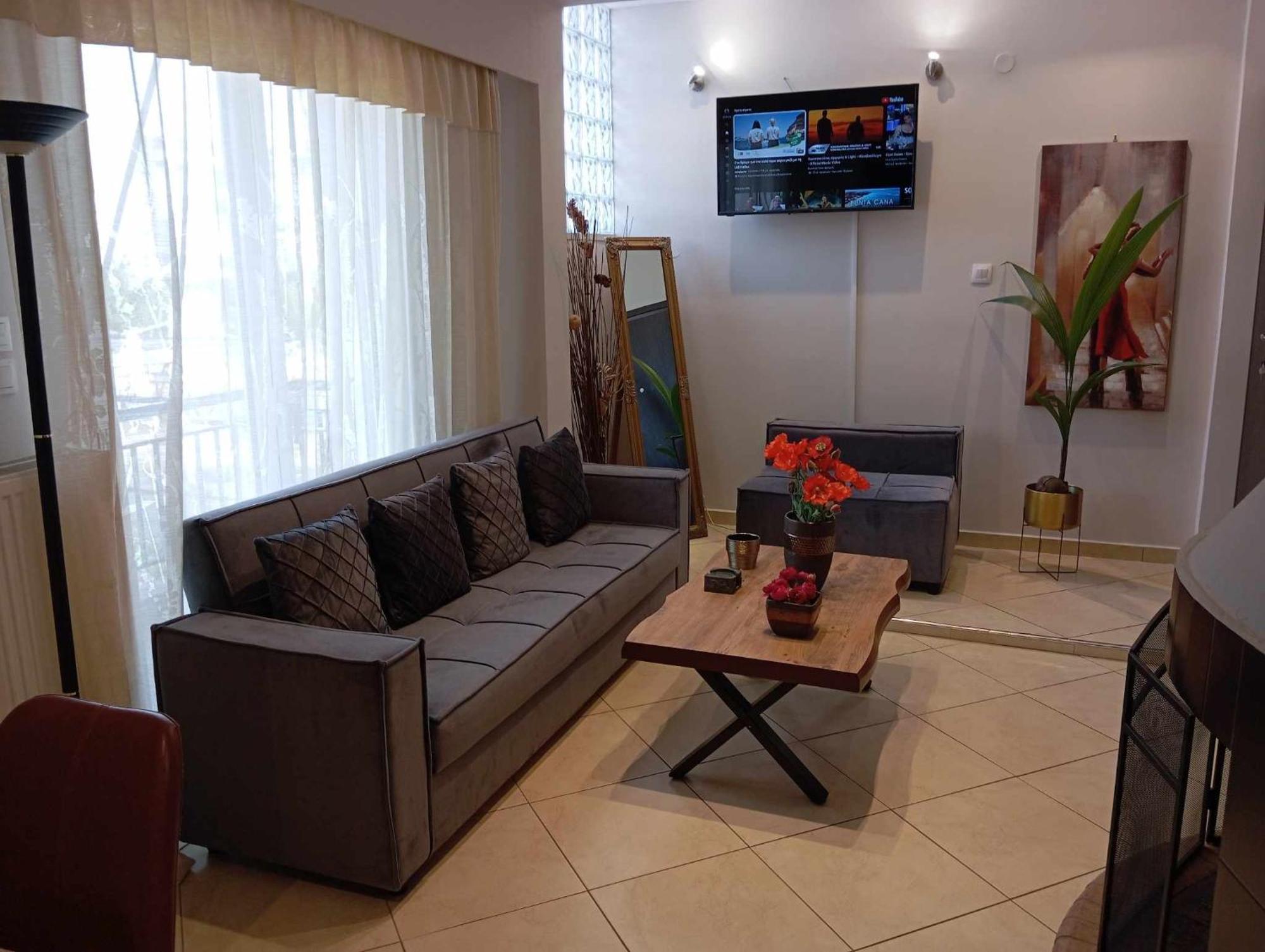 אתונה The Genius Apartment 3 Rooms, Α Floor 3 Υπνοδωμάτια, A Όροφος מראה חיצוני תמונה